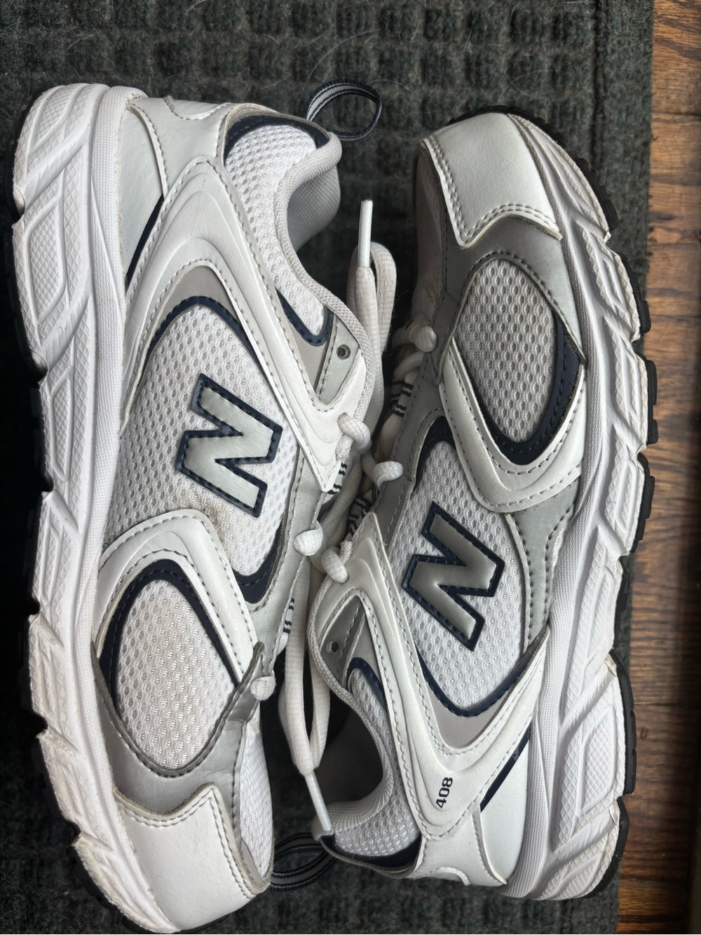 New Balance sneakers 408